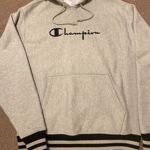 Men’s champion hoodie